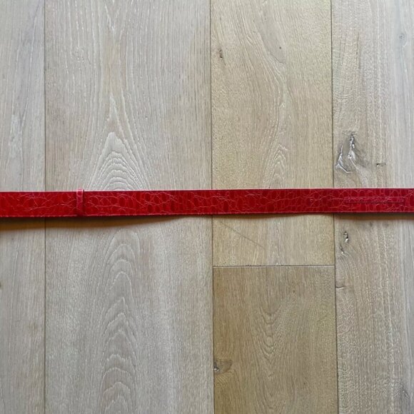 Gorgeous bright red croc-embossed belt from The Attico! S, NWOT - Picture 4 of 6